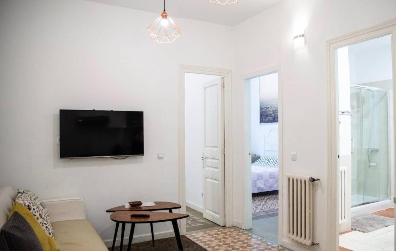 Eixample Apartments - Pova Barcelona Exterior photo